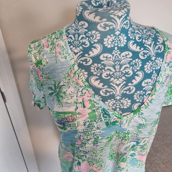 Lilly pulitzer top - Picture 3 of 8